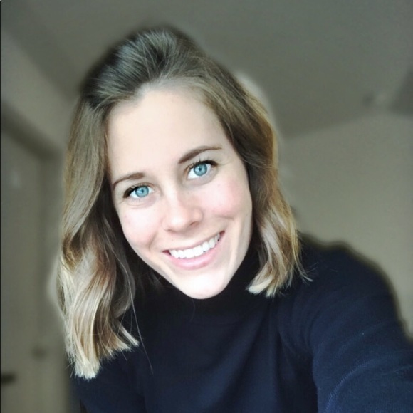 Meet the Posher Other - 🏔 about me & my closet 🏕